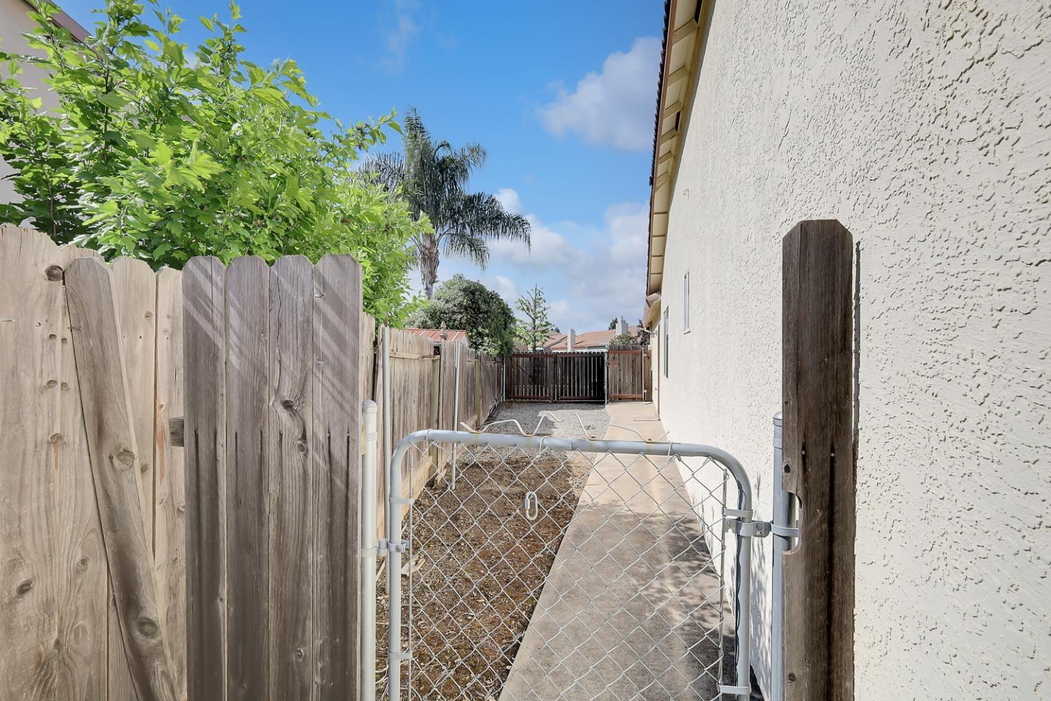 Triff Way, Yuba City, California image 24