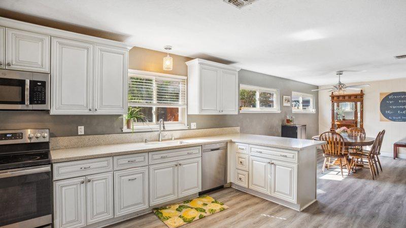 Brocade Drive, Citrus Heights, California image 17