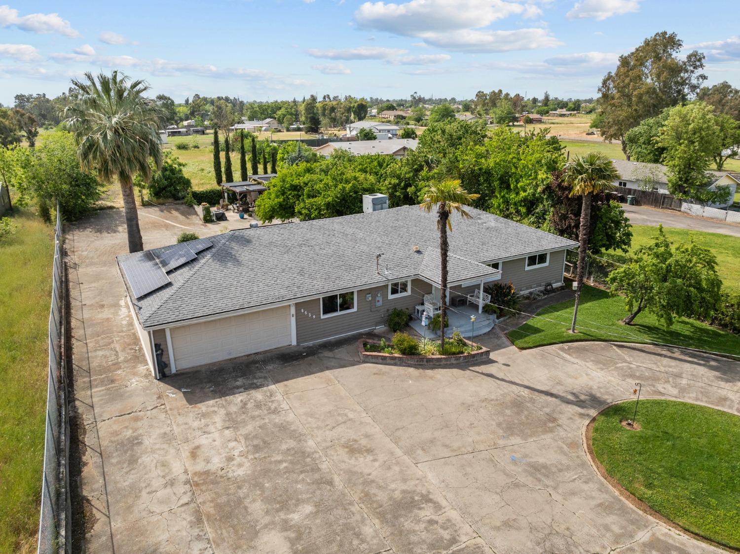 Detail Gallery Image 4 of 40 For 8529 El Verano Ave, Elverta,  CA 95626 - 4 Beds | 2 Baths