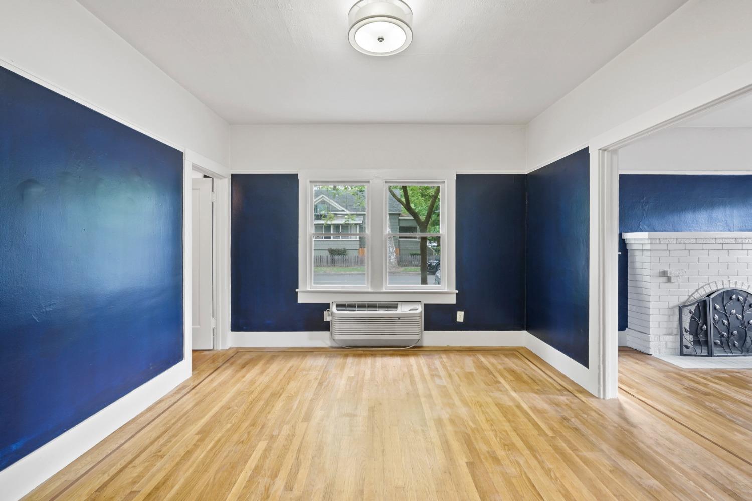 Detail Gallery Image 17 of 33 For 2400 F Street St, Sacramento,  CA 95816 - – Beds | – Baths