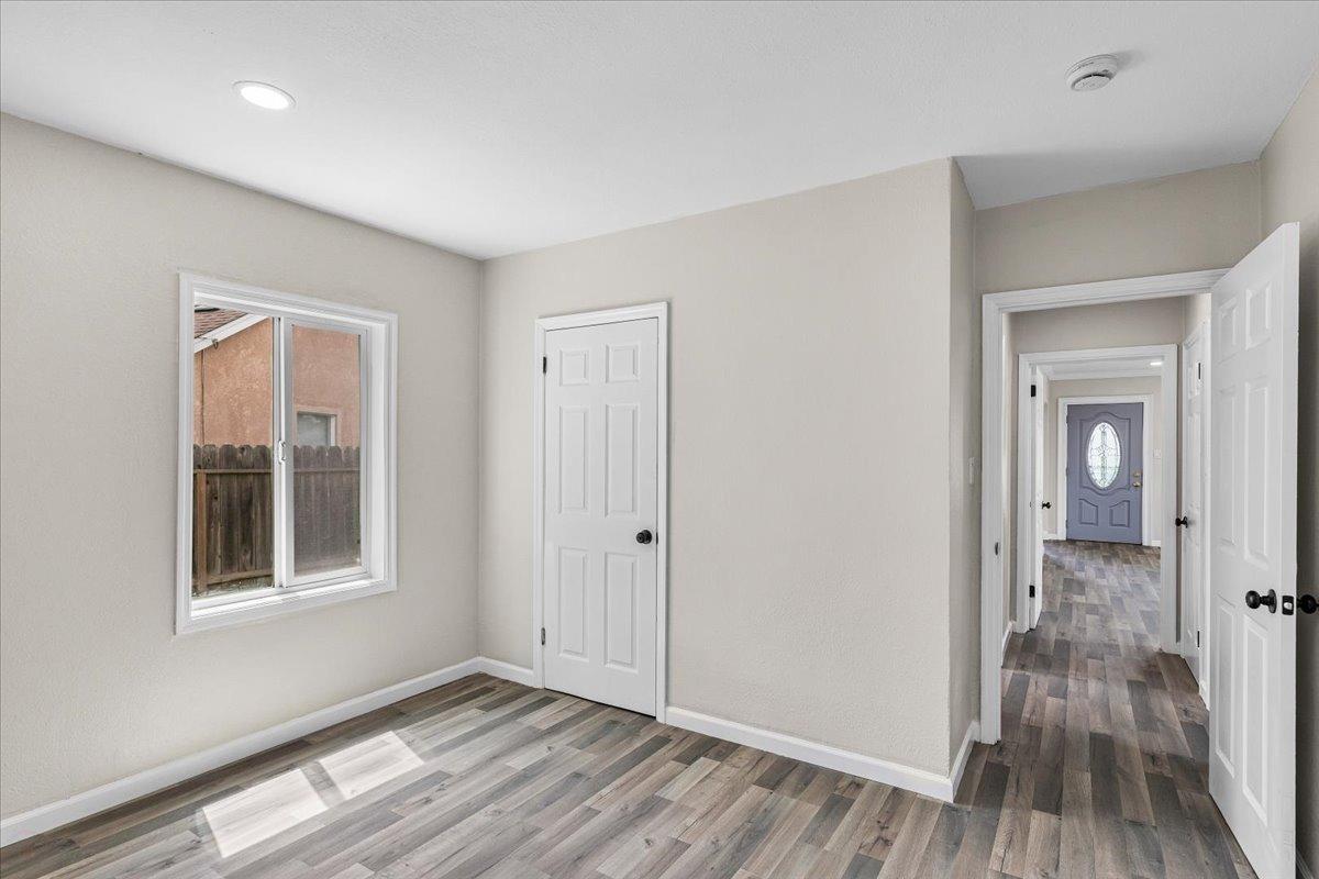 Sycamore Avenue, Stockton, California image 32