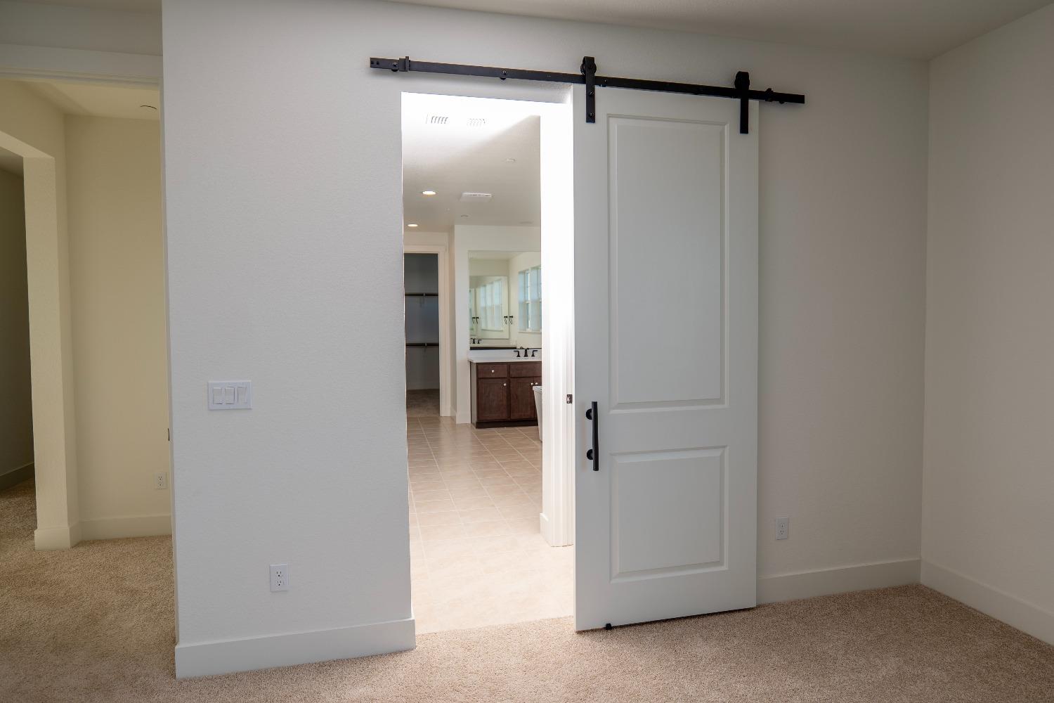 Detail Gallery Image 29 of 34 For 15912 Duggar Dr, Lathrop,  CA 95330 - 5 Beds | 4/1 Baths