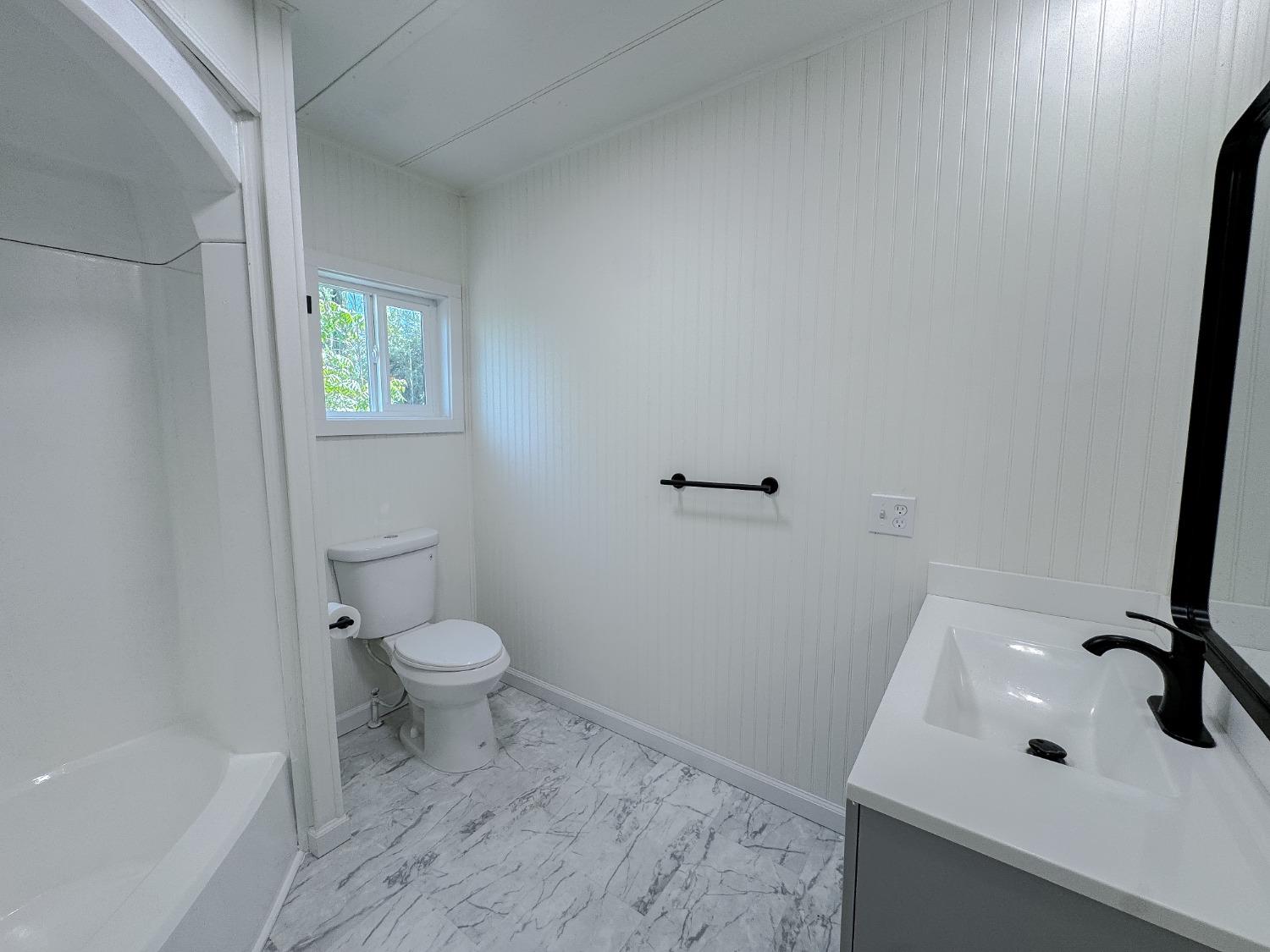 Detail Gallery Image 30 of 48 For 5836 Stonyford, Sacramento,  CA 95842 - 3 Beds | 2 Baths