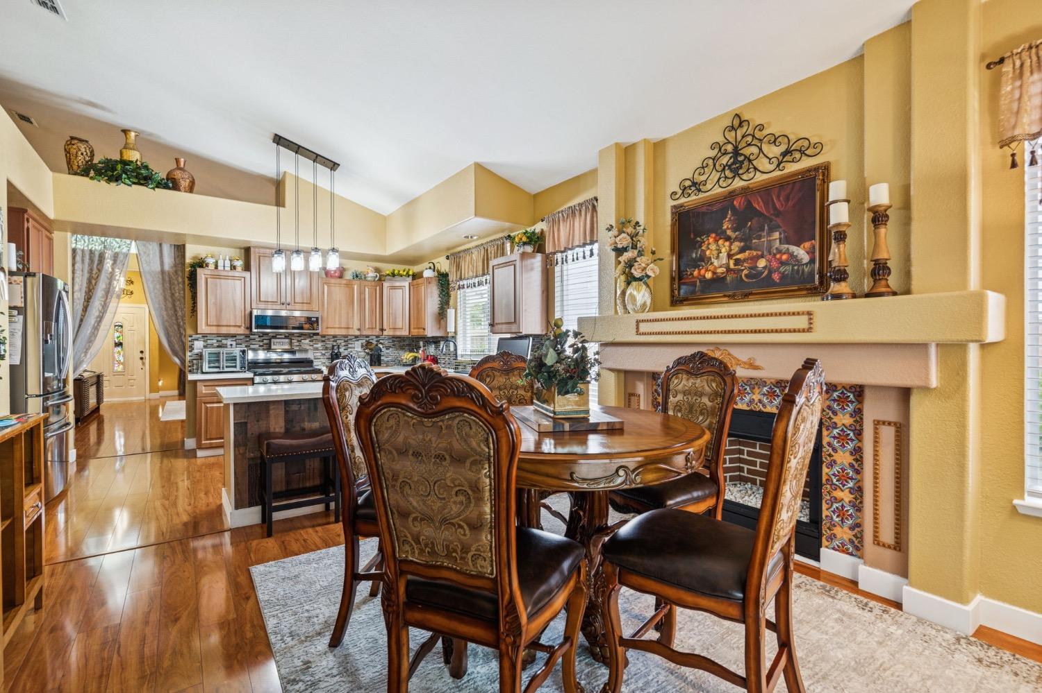 Detail Gallery Image 6 of 25 For 8404 Misty Pass Way, Antelope,  CA 95843 - 3 Beds | 2 Baths