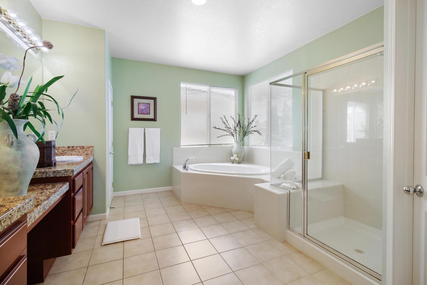 Detail Gallery Image 40 of 82 For 9736 Harrier Way, Elk Grove,  CA 95757 - 4 Beds | 3 Baths