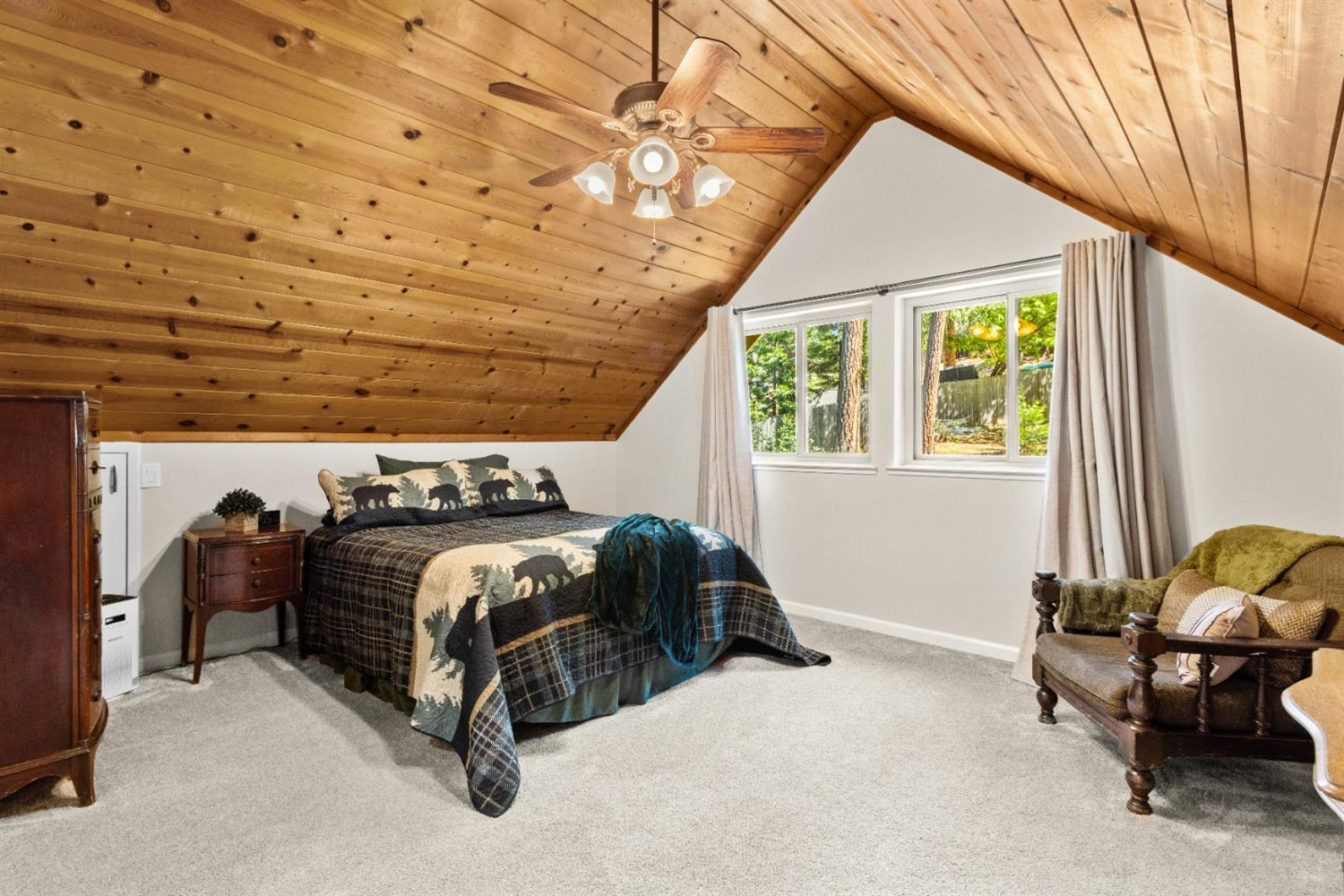 Detail Gallery Image 23 of 44 For 6360 Red Robin Rd, Placerville,  CA 95667 - 4 Beds | 2 Baths