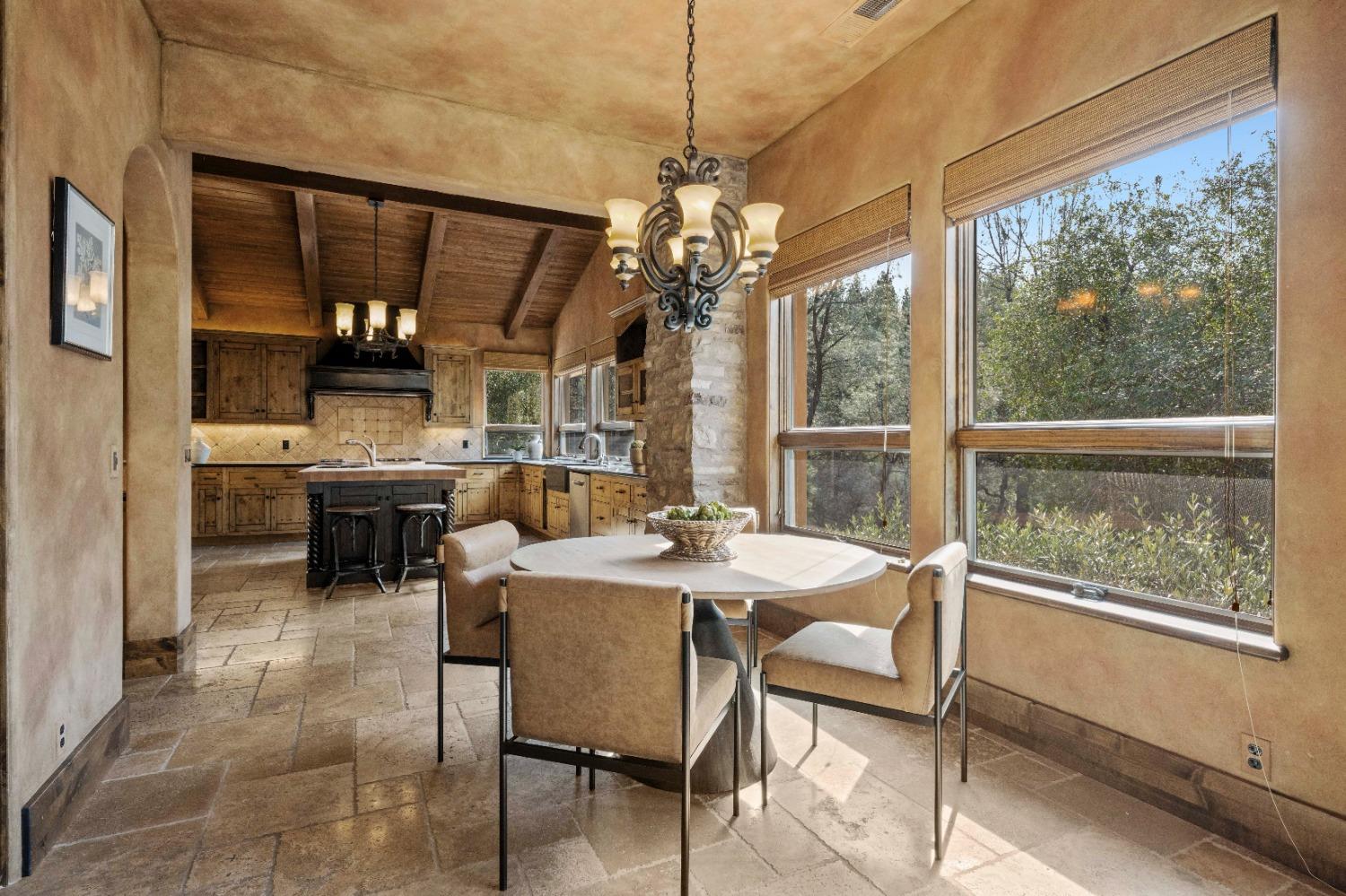 Detail Gallery Image 22 of 90 For 16279 Winchester Club Dr, Meadow Vista,  CA 95722 - 4 Beds | 5/1 Baths