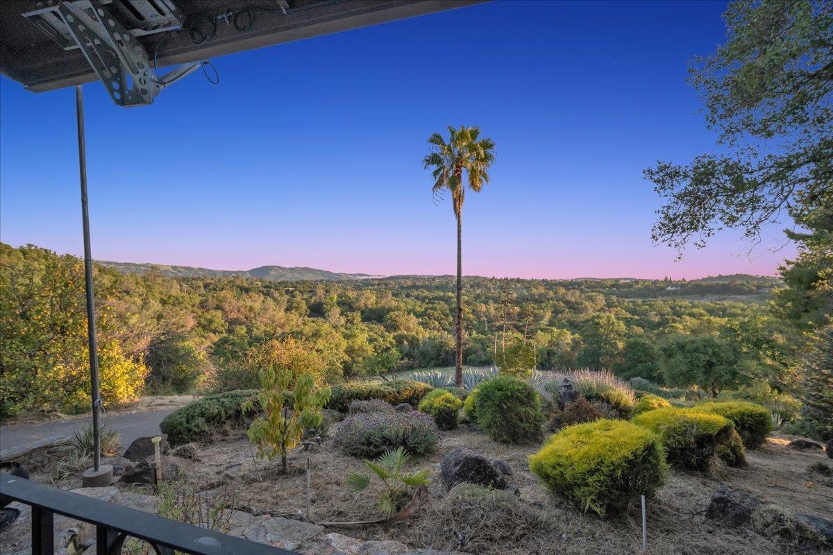 Detail Gallery Image 32 of 54 For 1605 Auburn Folsom Rd, Auburn,  CA 95603 - 3 Beds | 2 Baths