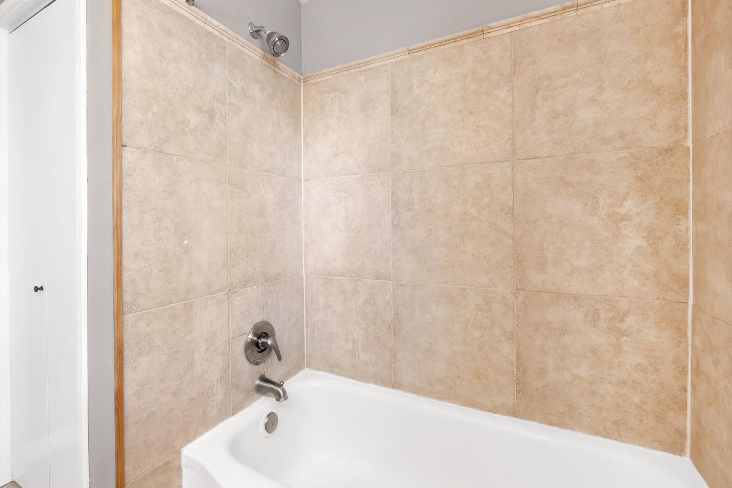 Detail Gallery Image 26 of 30 For 904 Homewood Dr, Woodland,  CA 95695 - 3 Beds | 2 Baths