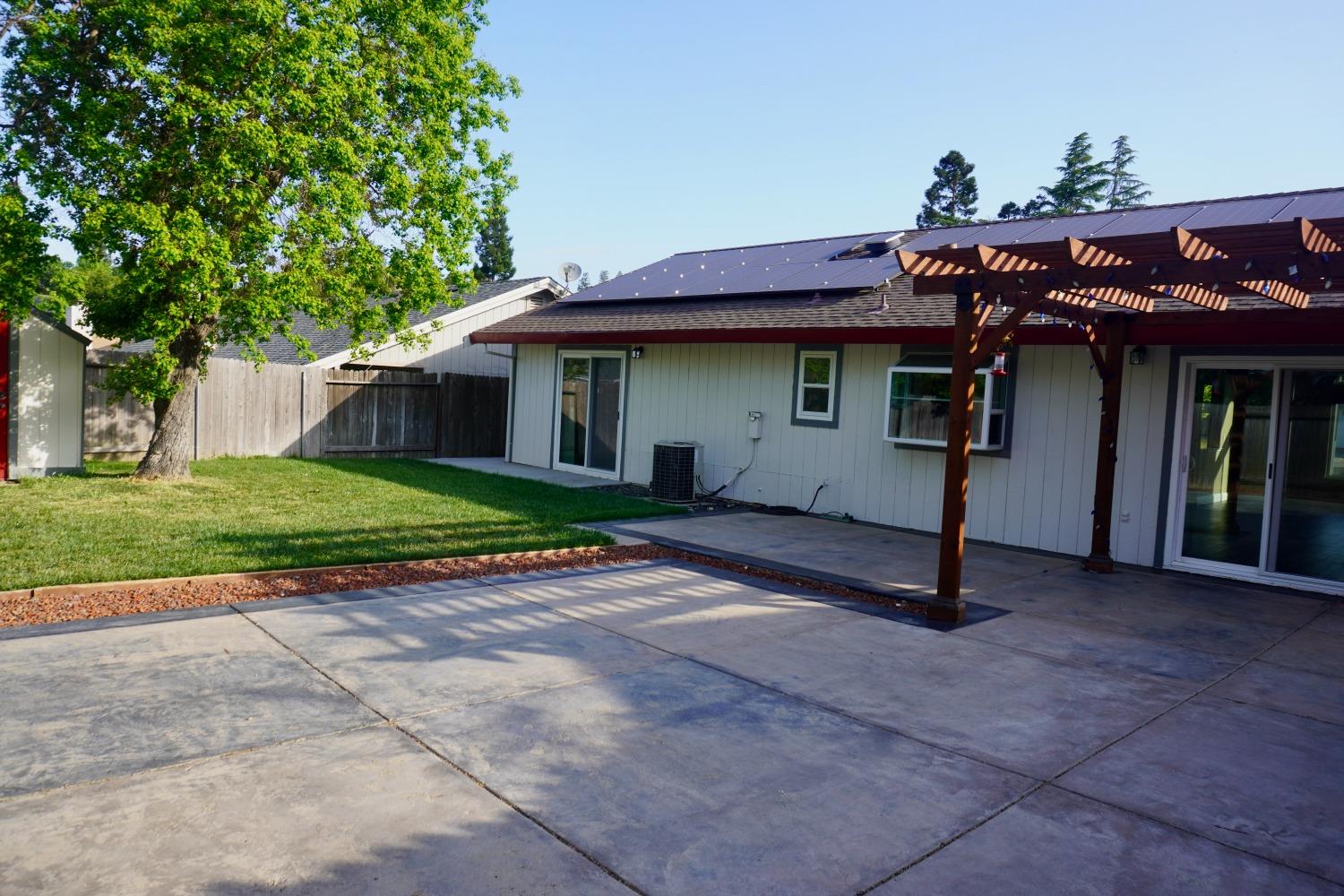 property-img