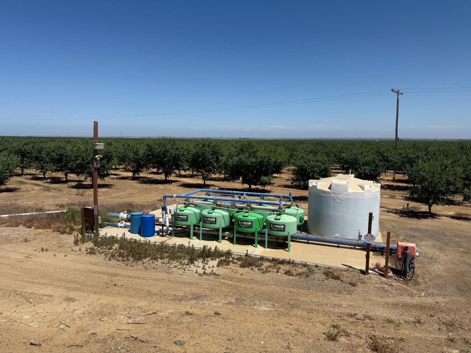 Little Panoche Road, Firebaugh, California image 6