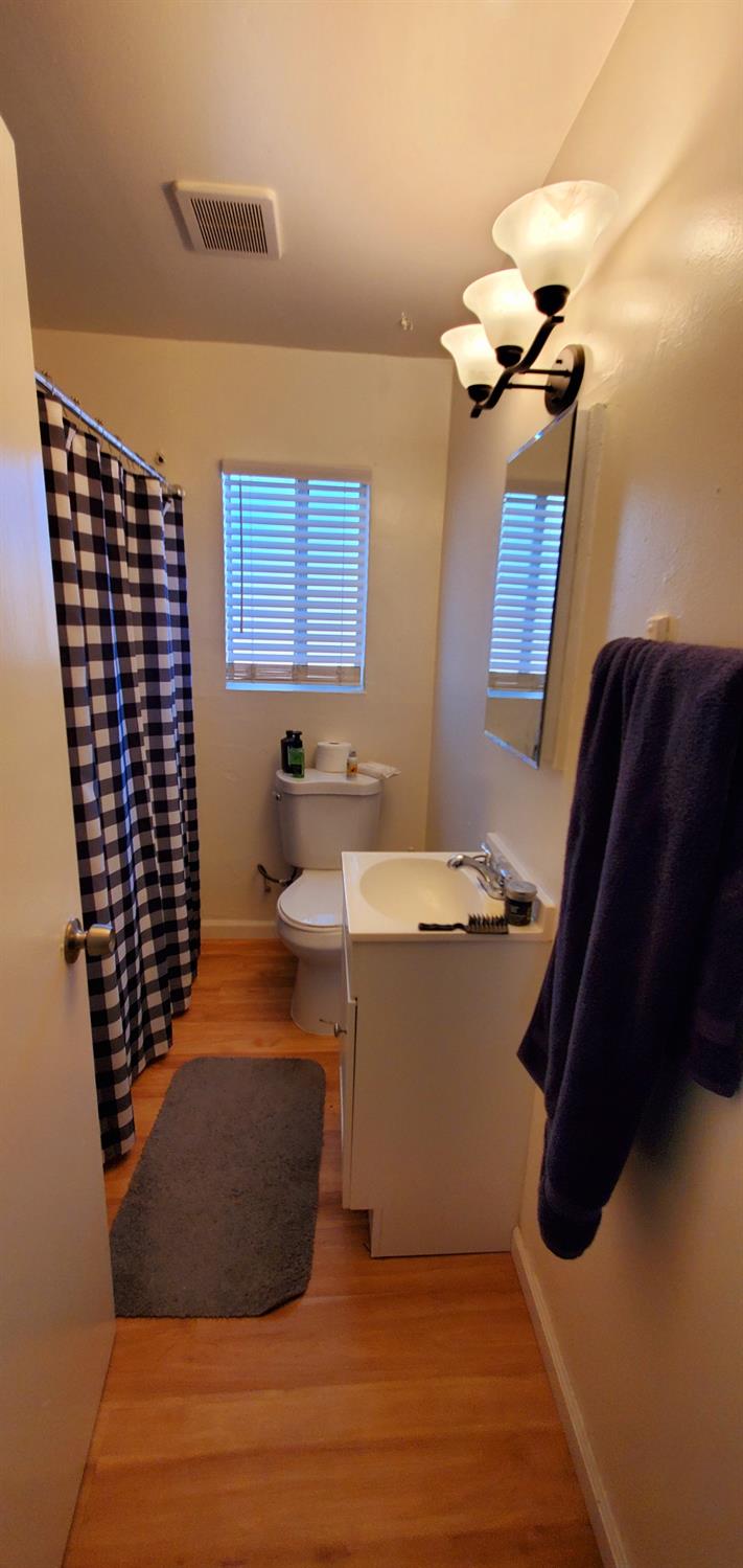 Detail Gallery Image 17 of 22 For 1161 Acacia Ave, Sacramento,  CA 95815 - – Beds | – Baths