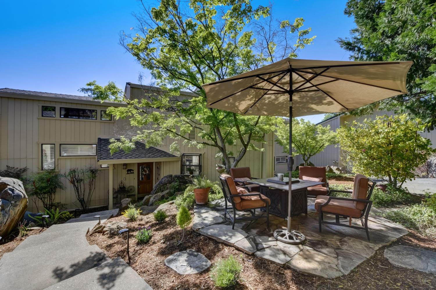 Viewridge Drive, Auburn, California image 1