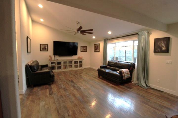 Tawny Lane, Colfax, California image 15