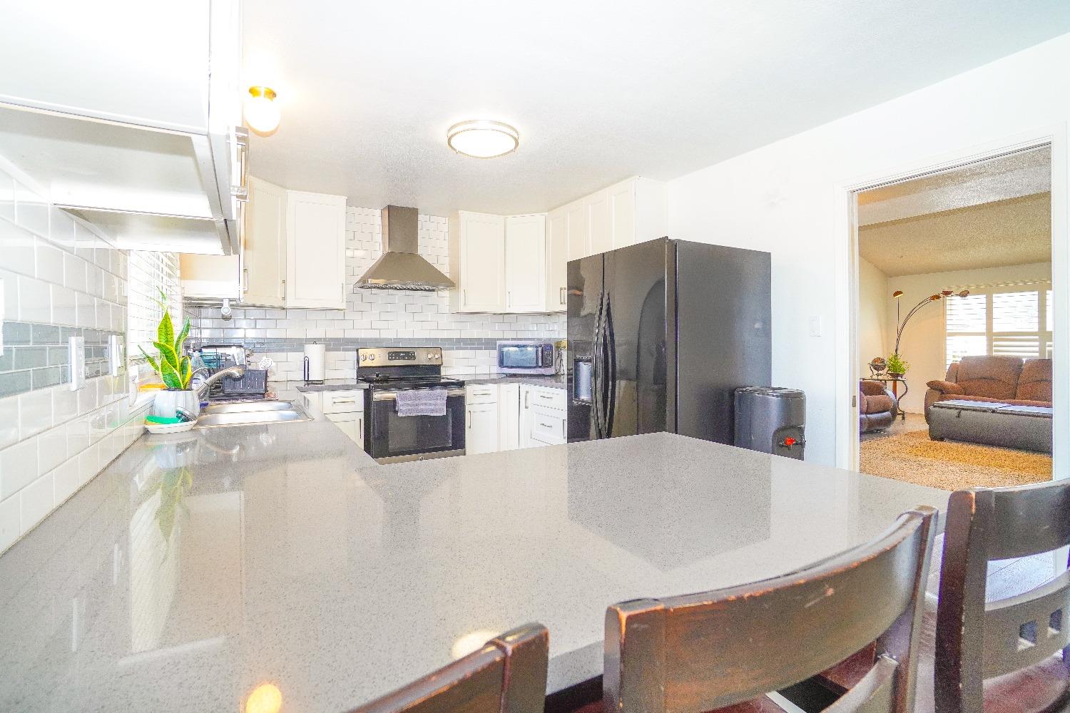 Bluejay Drive, Antioch, California image 8