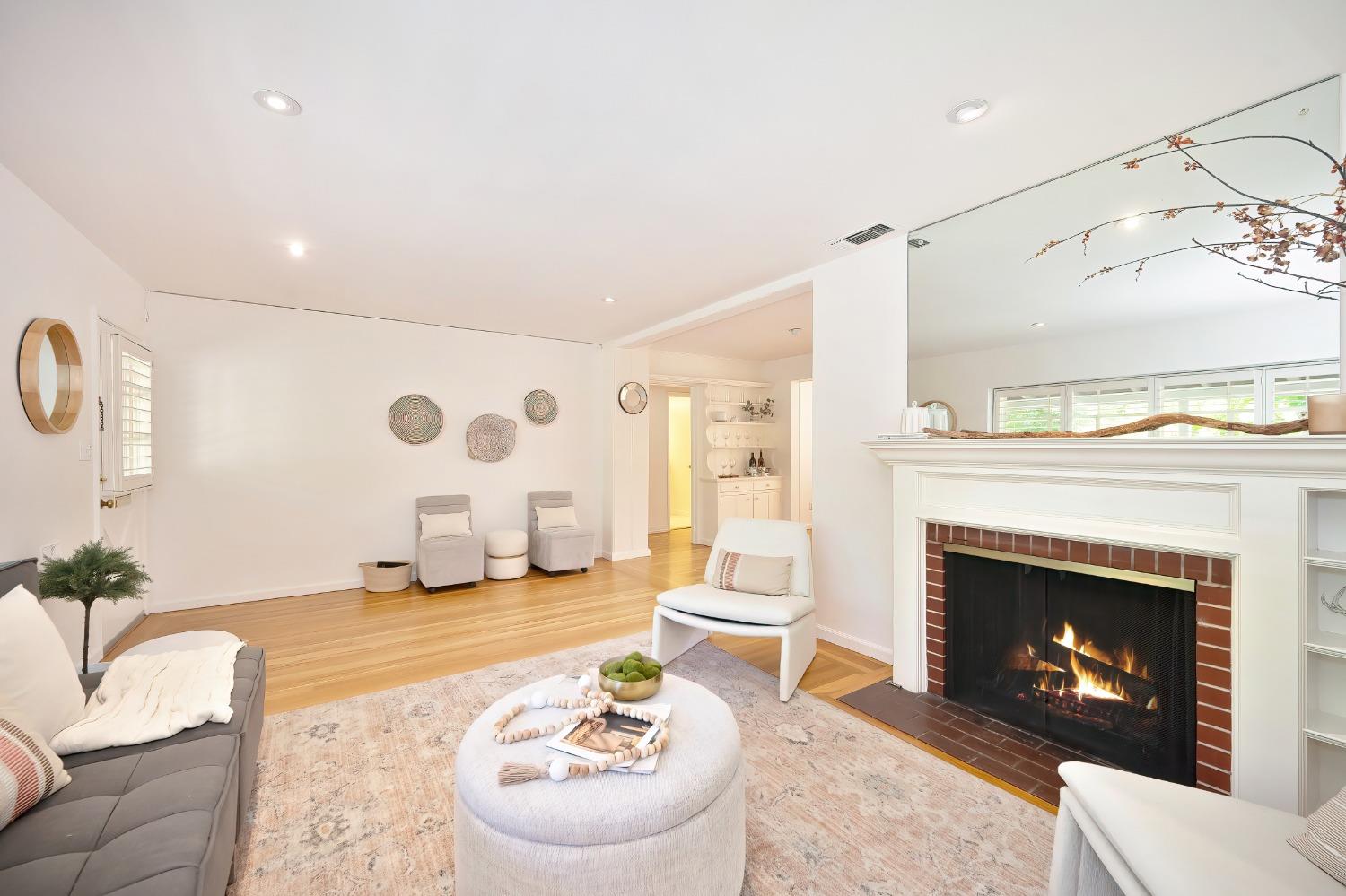 property-img