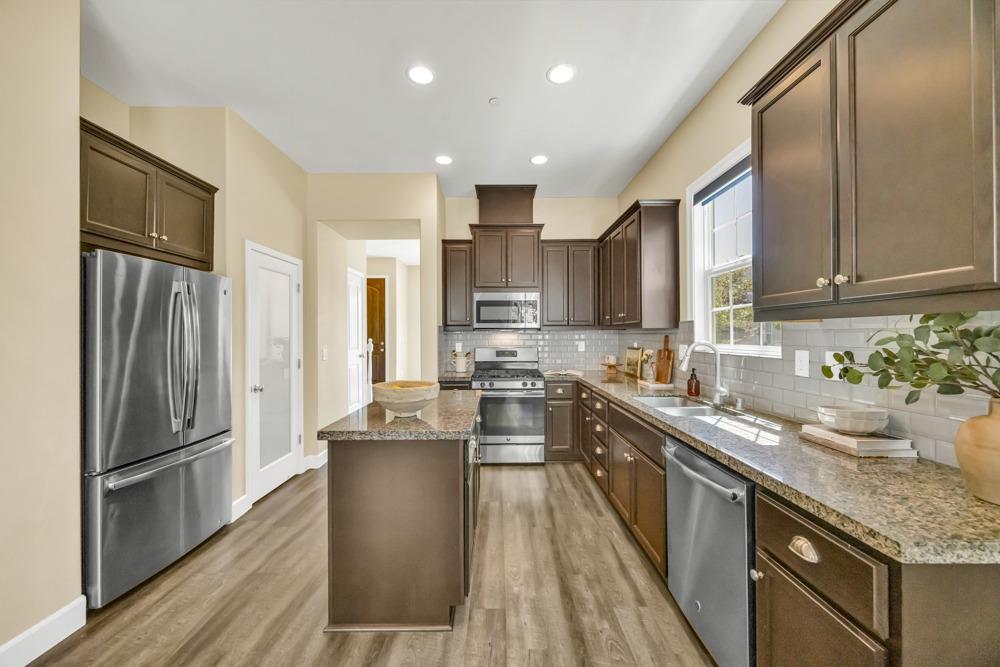Wind Place, Roseville, California image 14