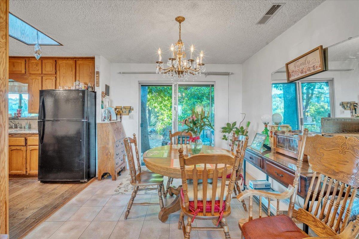 Detail Gallery Image 18 of 54 For 1605 Auburn Folsom Rd, Auburn,  CA 95603 - 3 Beds | 2 Baths