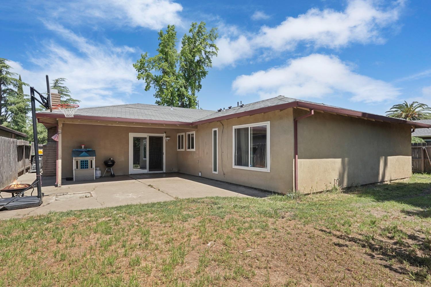 Detail Gallery Image 37 of 47 For 2572 Alexa Way, Stockton,  CA 95209 - 3 Beds | 2 Baths