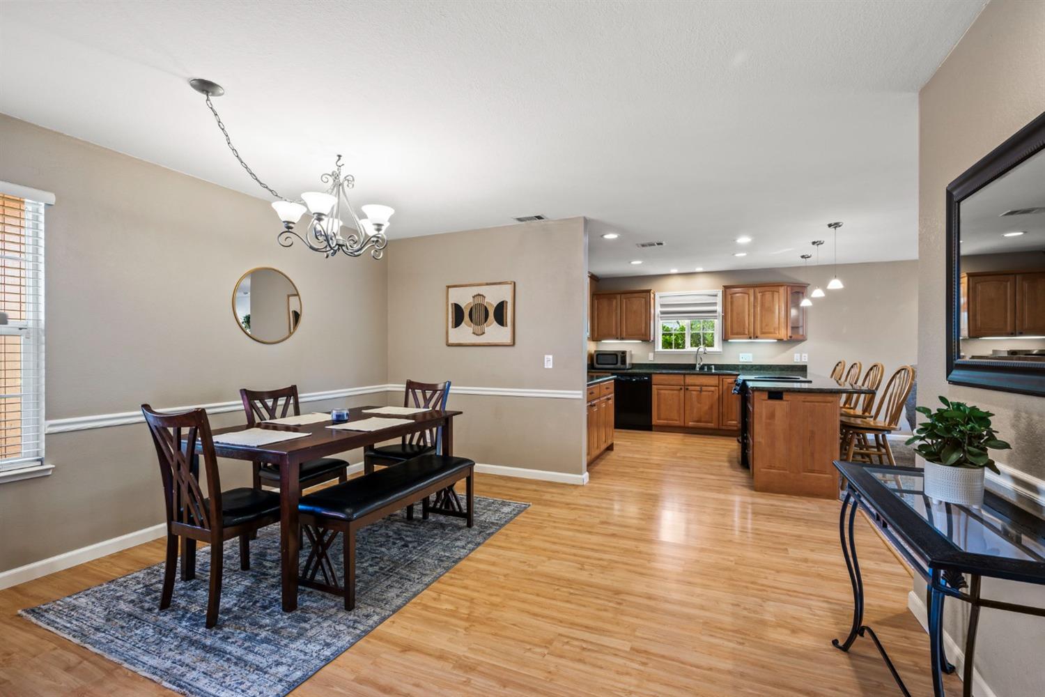 Westover Court, Fair Oaks, California image 9