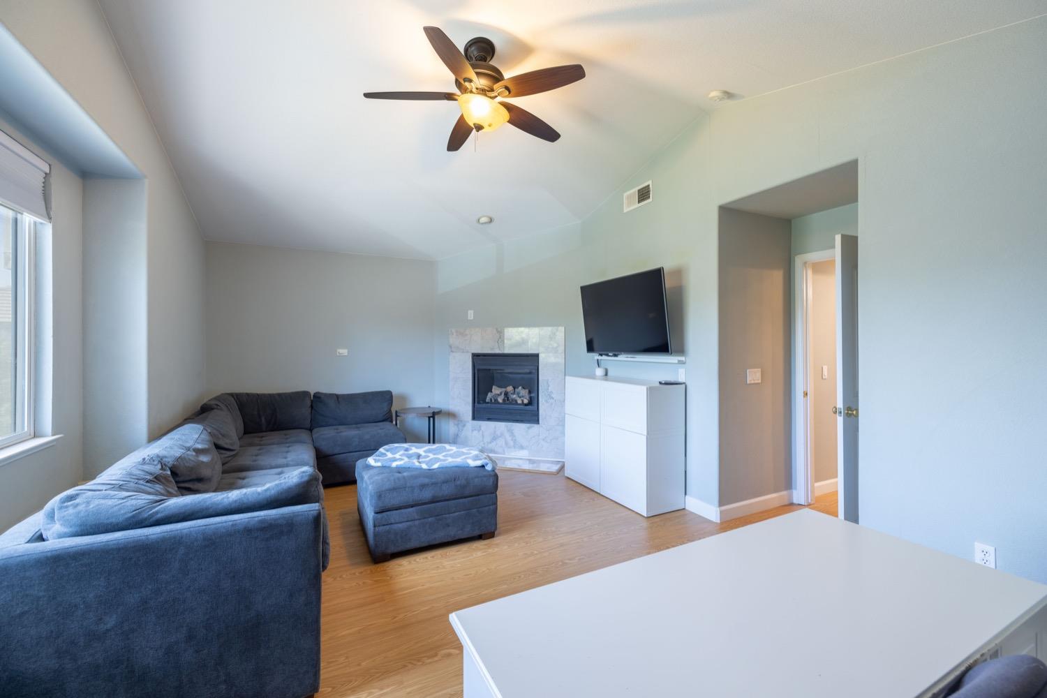 Detail Gallery Image 36 of 63 For 23 Alazar Ct, Sacramento,  CA 95835 - 4 Beds | 3 Baths