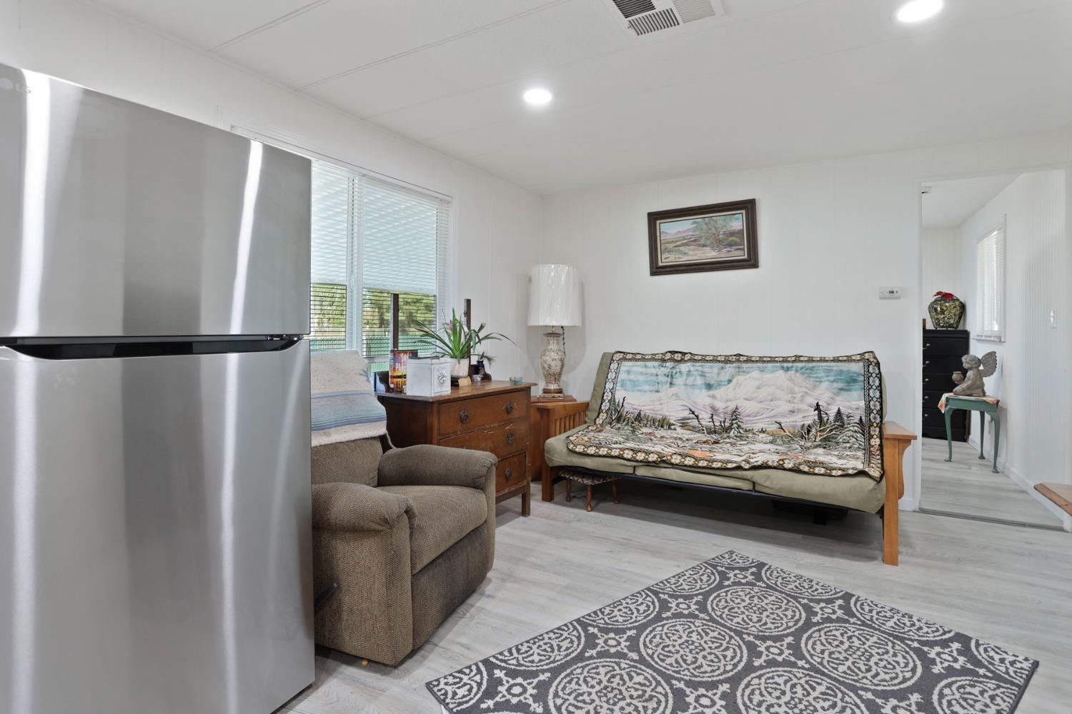 Detail Gallery Image 17 of 40 For 18450 Ca 88 44, Lockeford,  CA 95237 - 3 Beds | 2 Baths