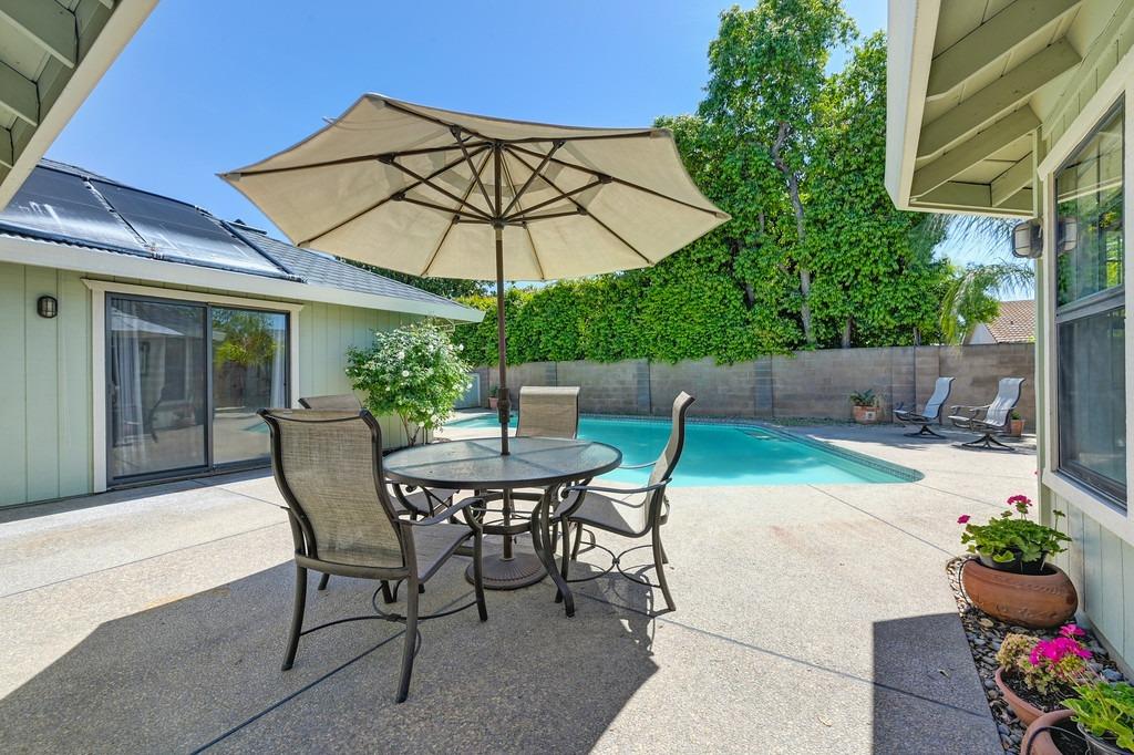 Banff Vista Drive, Elk Grove, California image 31