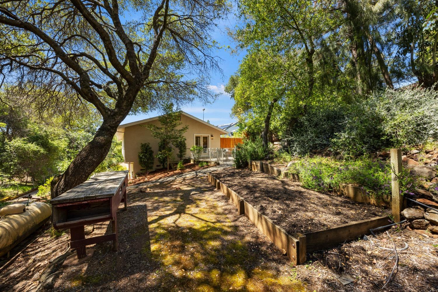 Detail Gallery Image 65 of 77 For 3401 Oxford Ct, Cameron Park,  CA 95682 - 3 Beds | 2 Baths