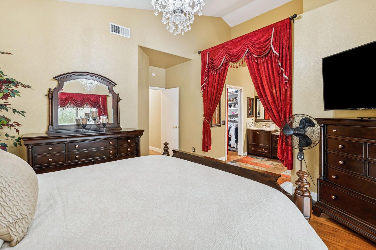 Detail Gallery Image 12 of 25 For 8404 Misty Pass Way, Antelope,  CA 95843 - 3 Beds | 2 Baths