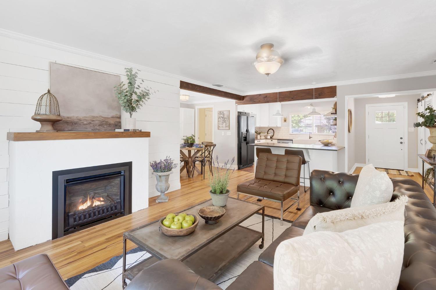 Detail Gallery Image 8 of 30 For 904 Homewood Dr, Woodland,  CA 95695 - 3 Beds | 2 Baths