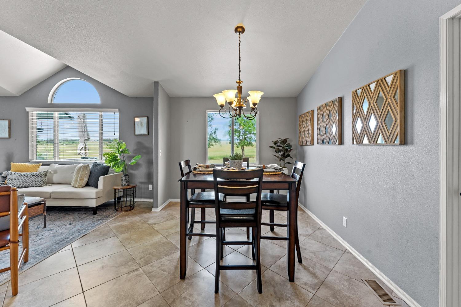 Detail Gallery Image 11 of 88 For 7394 Camp Far West Rd, Wheatland,  CA 95692 - 3 Beds | 2 Baths
