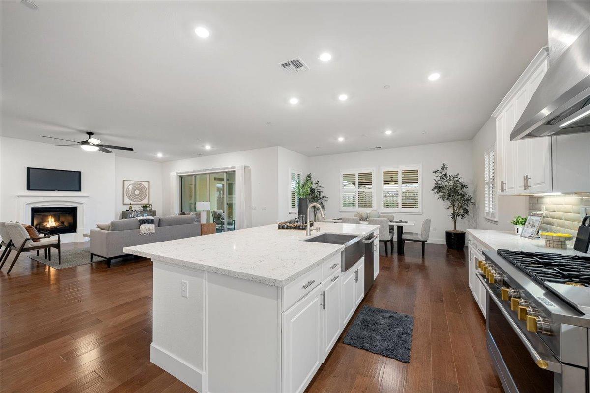 Calypso Circle, El Dorado Hills, California image 14