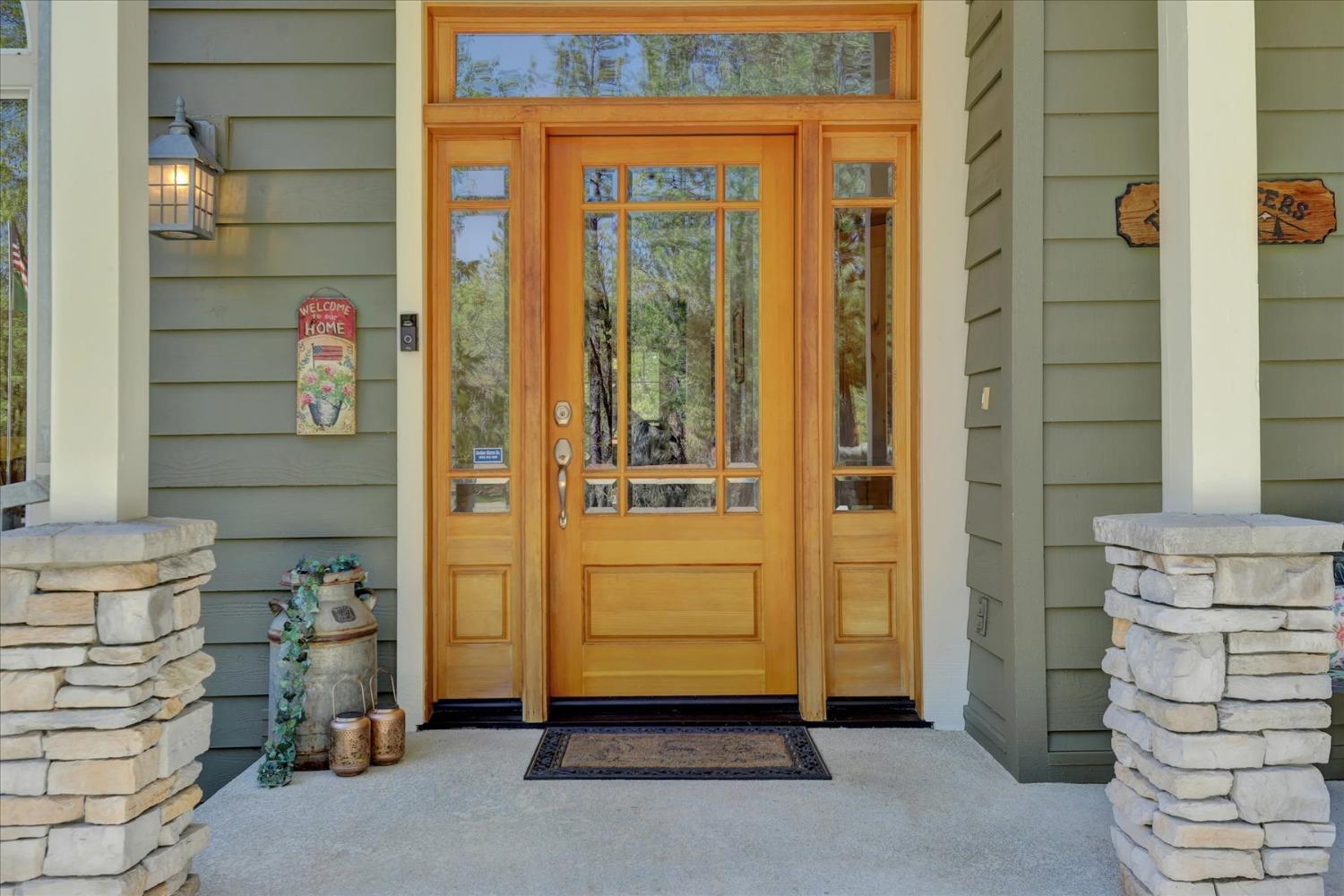 Detail Gallery Image 2 of 80 For 12673 Hoppy Hollow Rd, Grass Valley,  CA 95945 - 4 Beds | 3/1 Baths