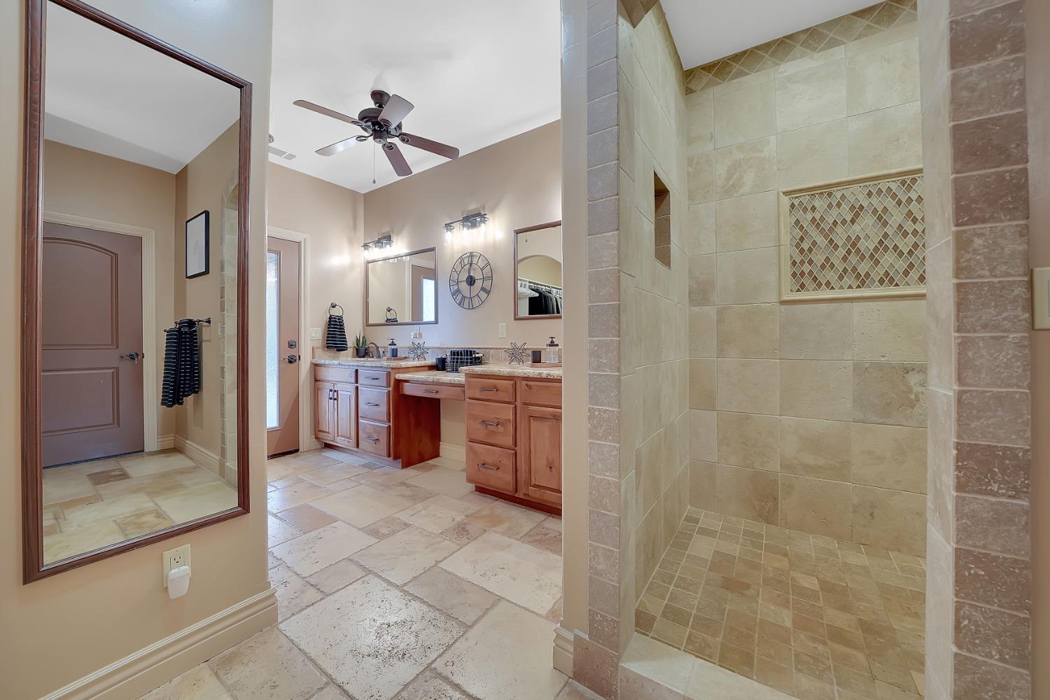 Detail Gallery Image 28 of 88 For 13707 Petersen Ranch Dr, Pine Grove,  CA 95665 - 3 Beds | 2/1 Baths