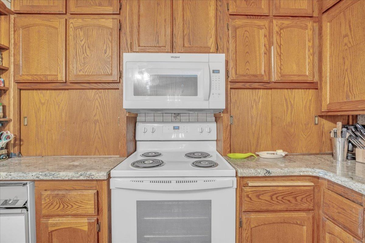 Detail Gallery Image 17 of 54 For 1605 Auburn Folsom Rd, Auburn,  CA 95603 - 3 Beds | 2 Baths