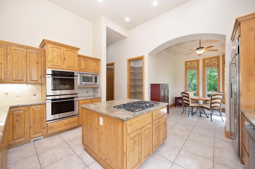 Austin Forest Circle, Auburn, California image 14