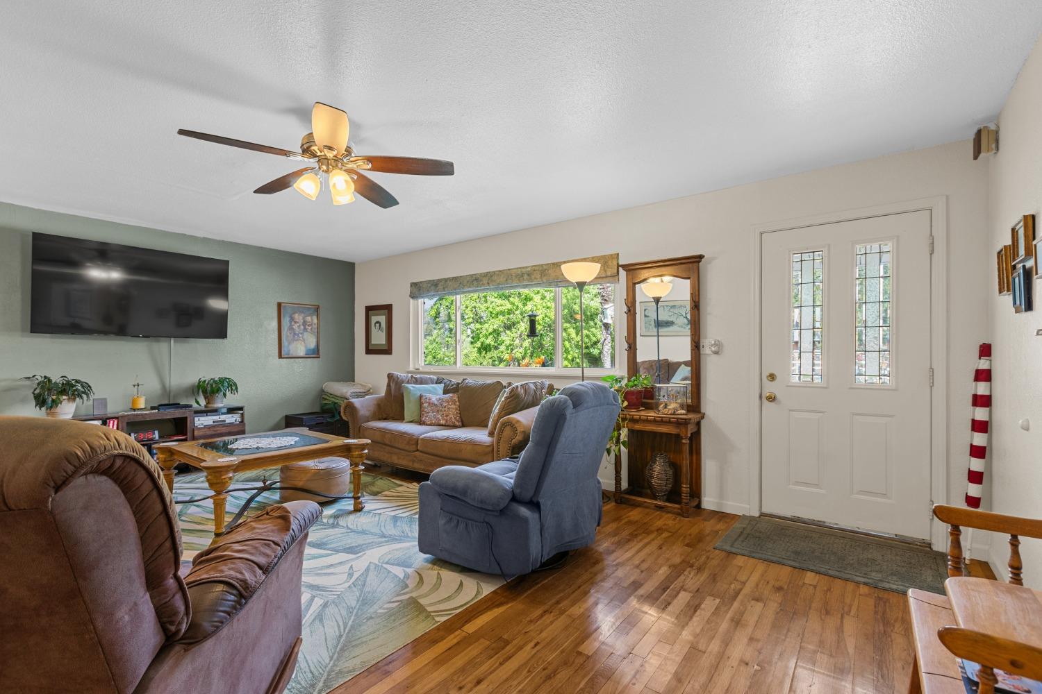 Detail Gallery Image 8 of 40 For 8529 El Verano Ave, Elverta,  CA 95626 - 4 Beds | 2 Baths