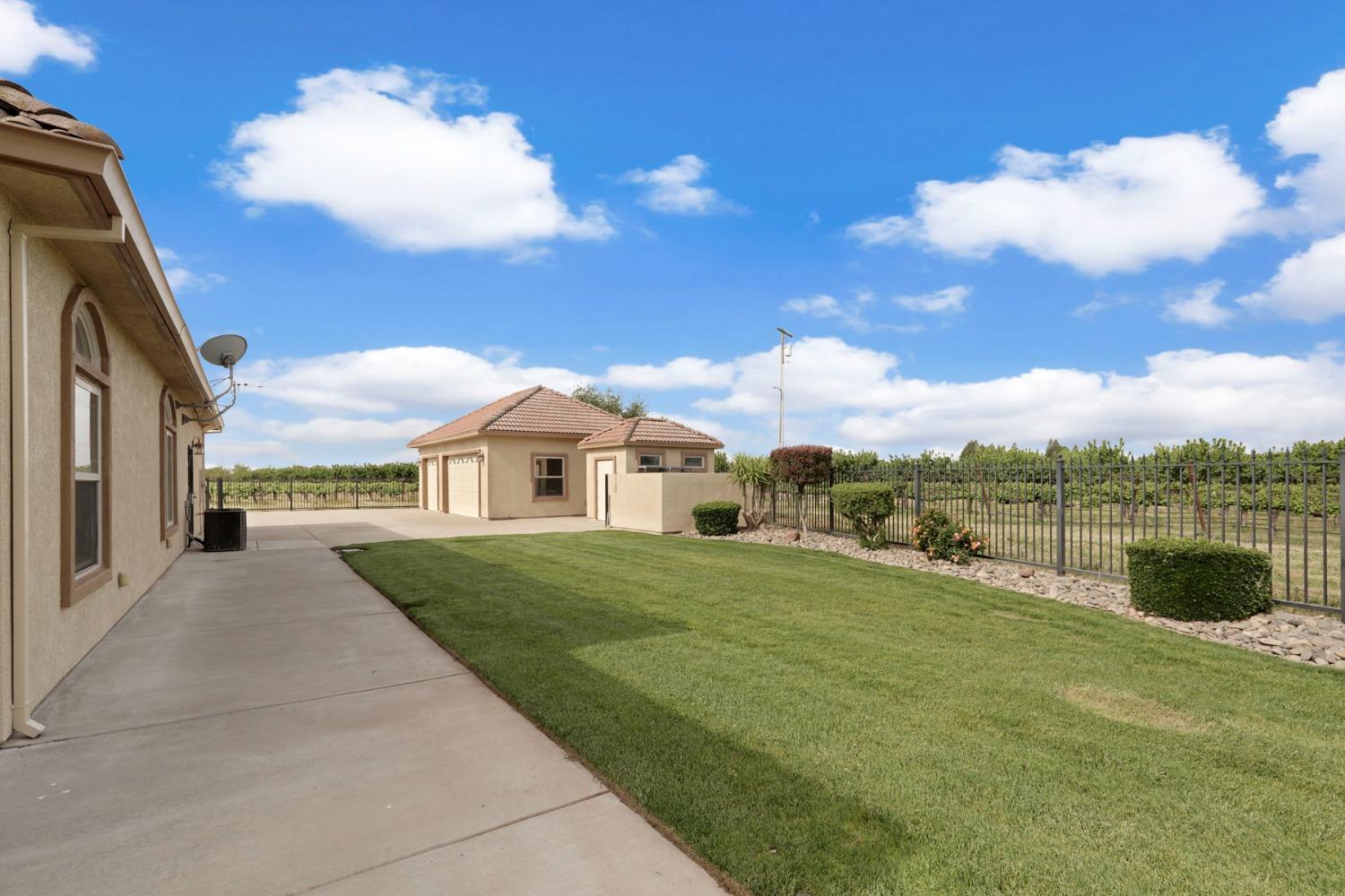 Detail Gallery Image 74 of 82 For 16355 N Highway 88, Lodi,  CA 95240 - 5 Beds | 4 Baths
