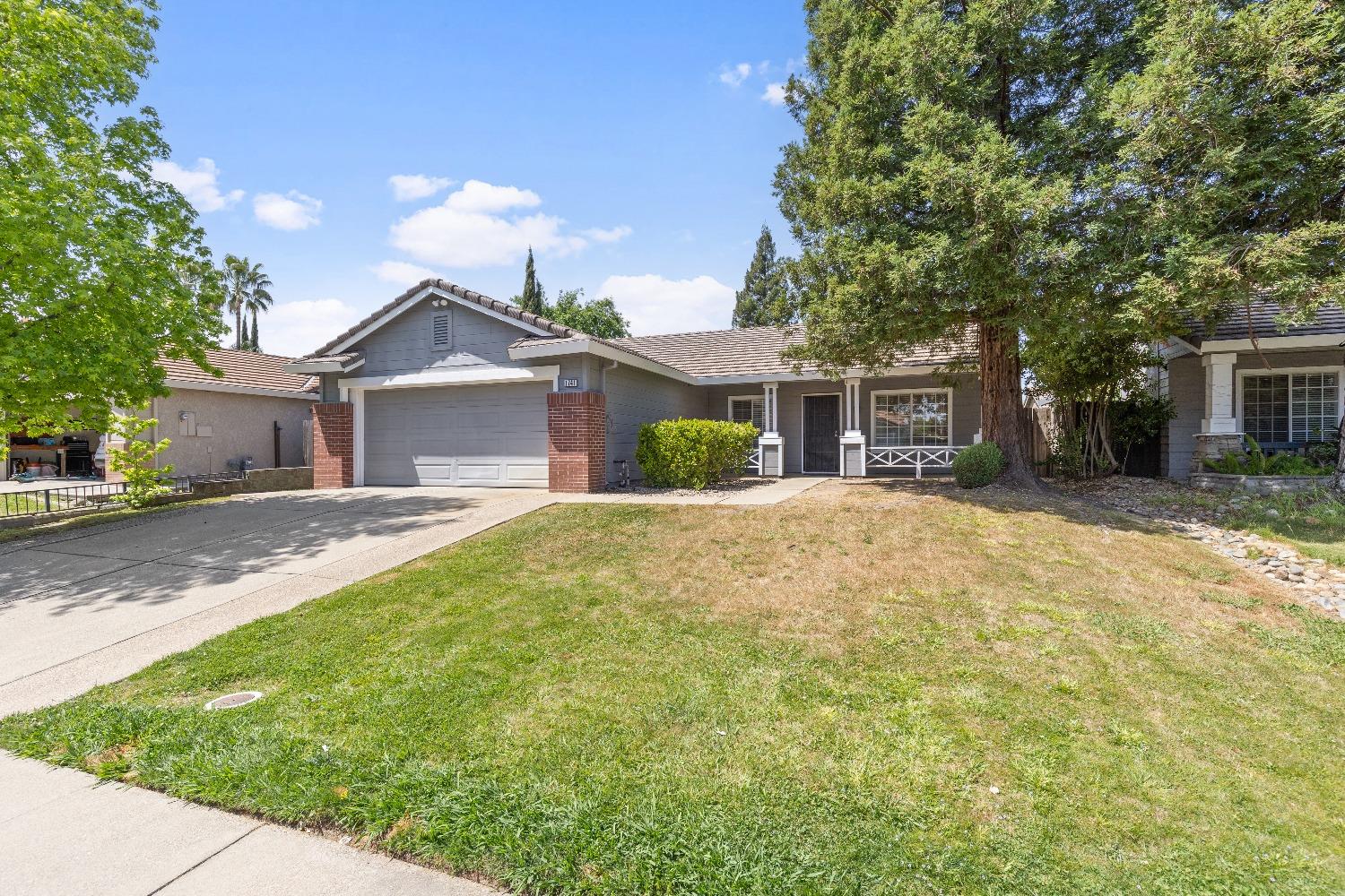 Chilton Drive, Roseville, California image 13
