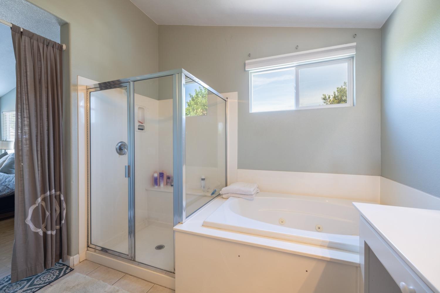 Detail Gallery Image 44 of 63 For 23 Alazar Ct, Sacramento,  CA 95835 - 4 Beds | 3 Baths