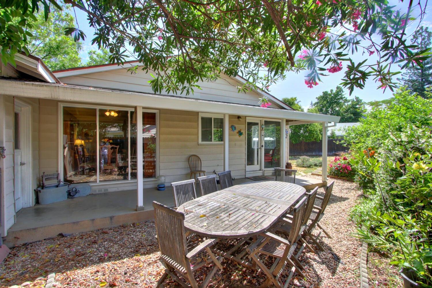 Hesket Way, Sacramento, California image 29