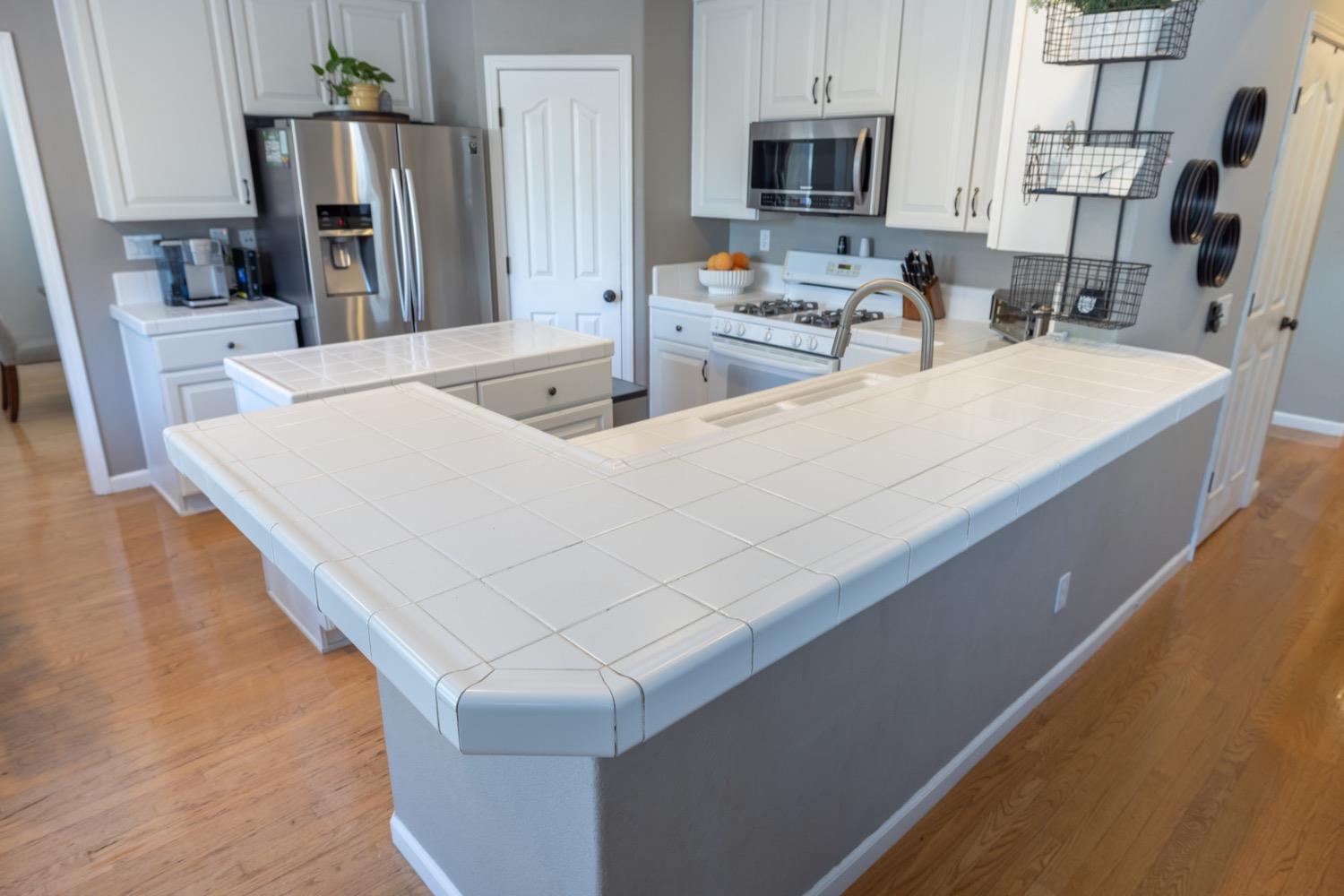 Detail Gallery Image 18 of 63 For 23 Alazar Ct, Sacramento,  CA 95835 - 4 Beds | 3 Baths