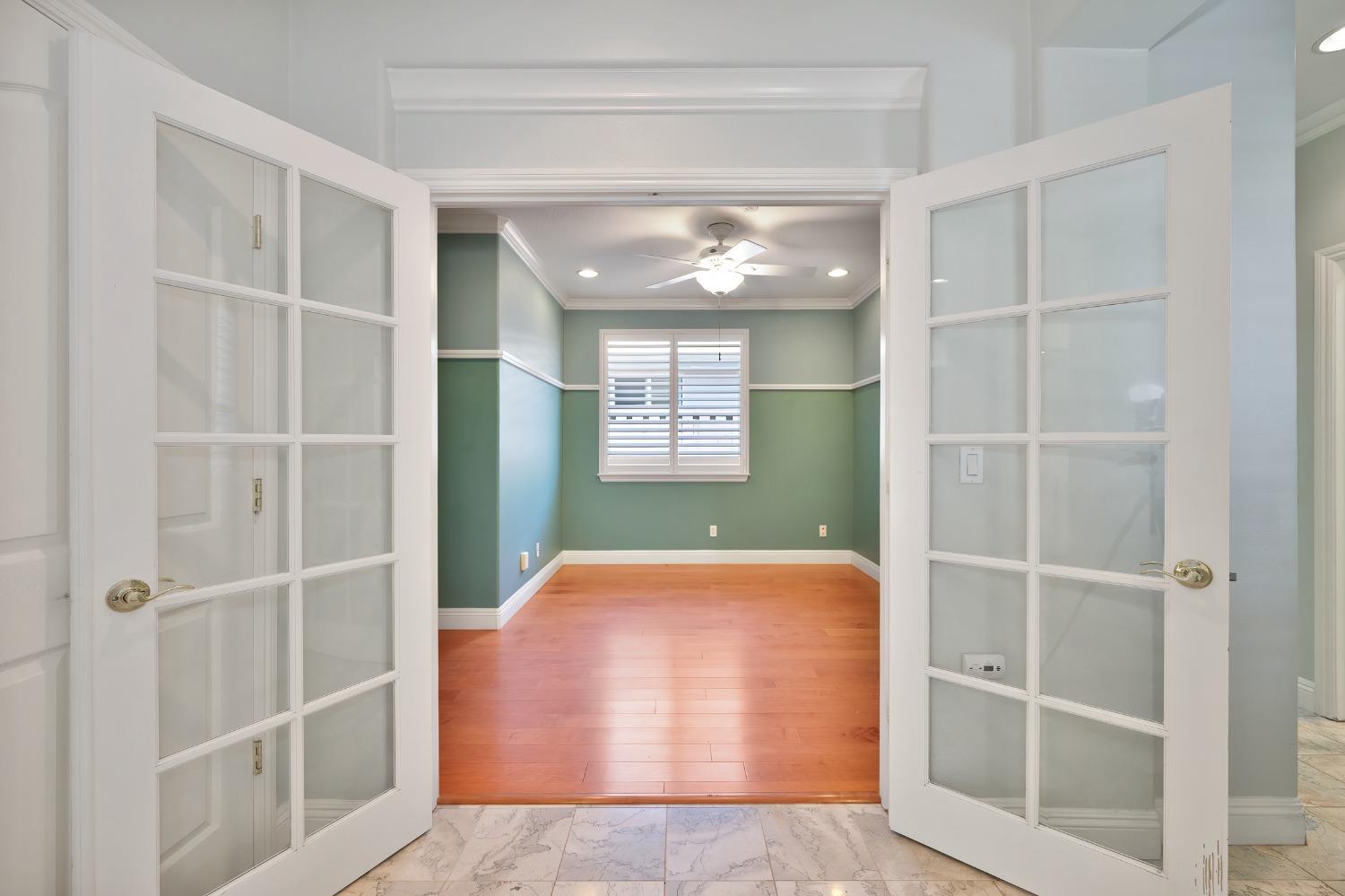 Detail Gallery Image 6 of 24 For 251 Perazul Cir, Sacramento,  CA 95835 - 1 Beds | 2 Baths