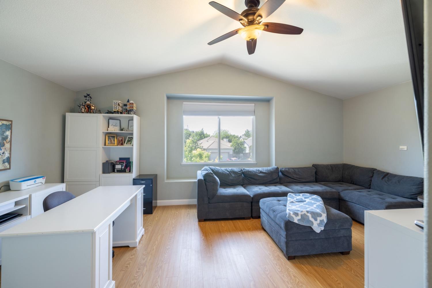 Detail Gallery Image 35 of 63 For 23 Alazar Ct, Sacramento,  CA 95835 - 4 Beds | 3 Baths