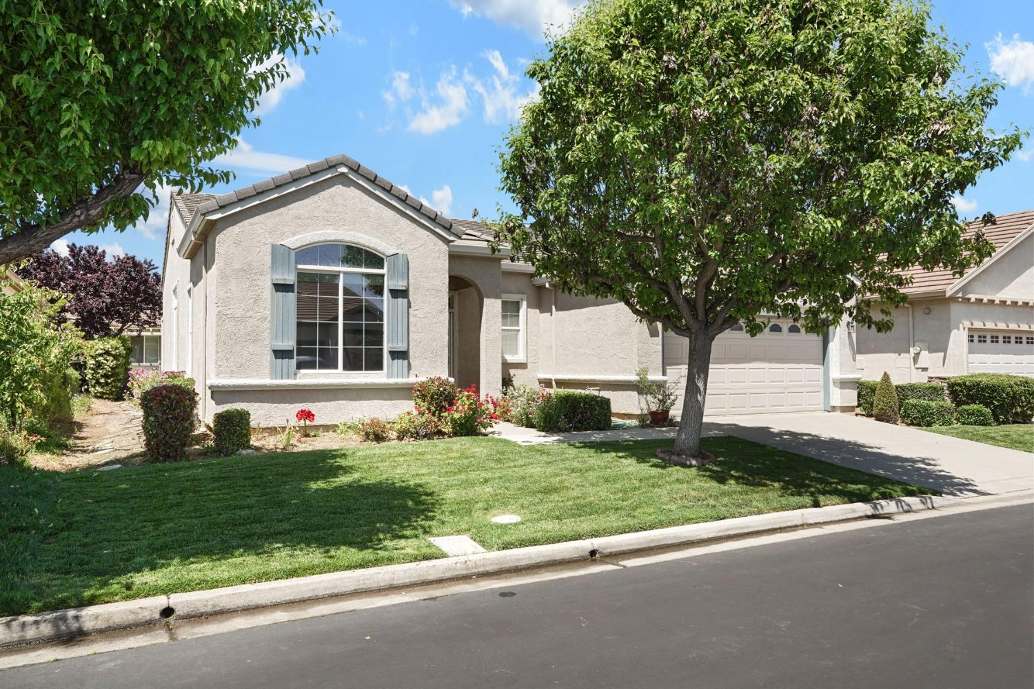 Detail Gallery Image 4 of 70 For 657 Prince Albert Way, Brentwood,  CA 94513 - 2 Beds | 2 Baths