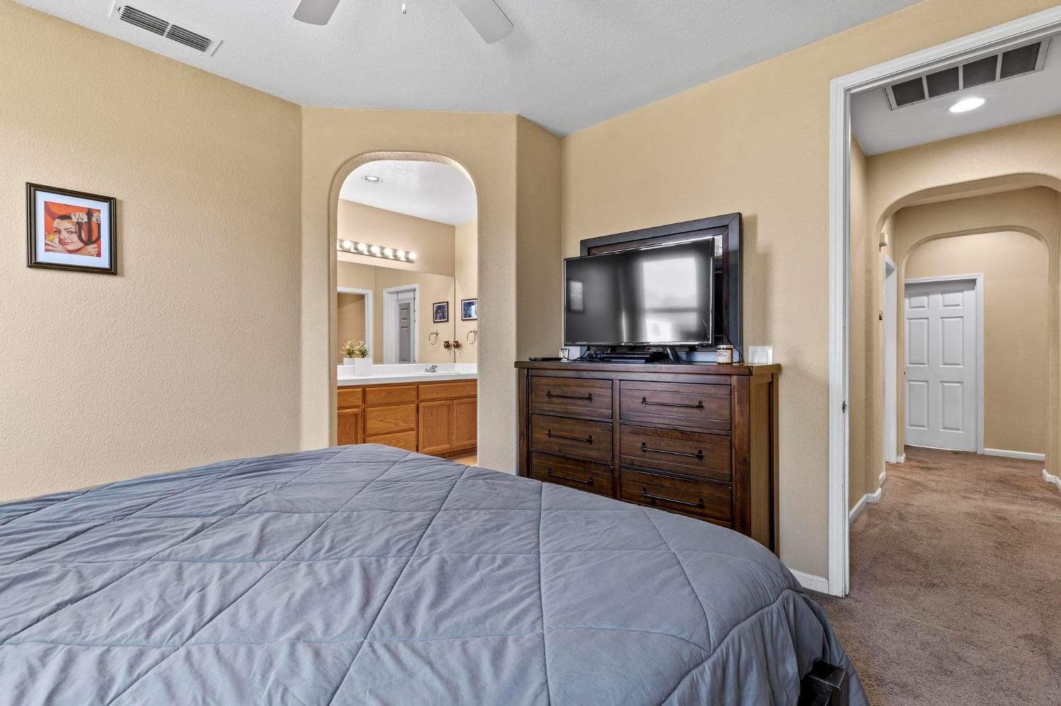 Kneebone Court, Plumas Lake, California image 14