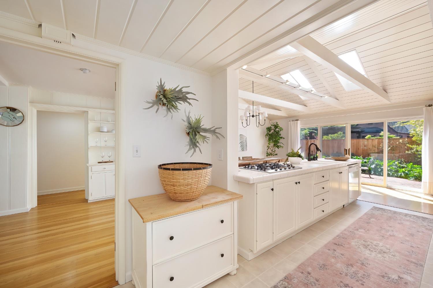property-img