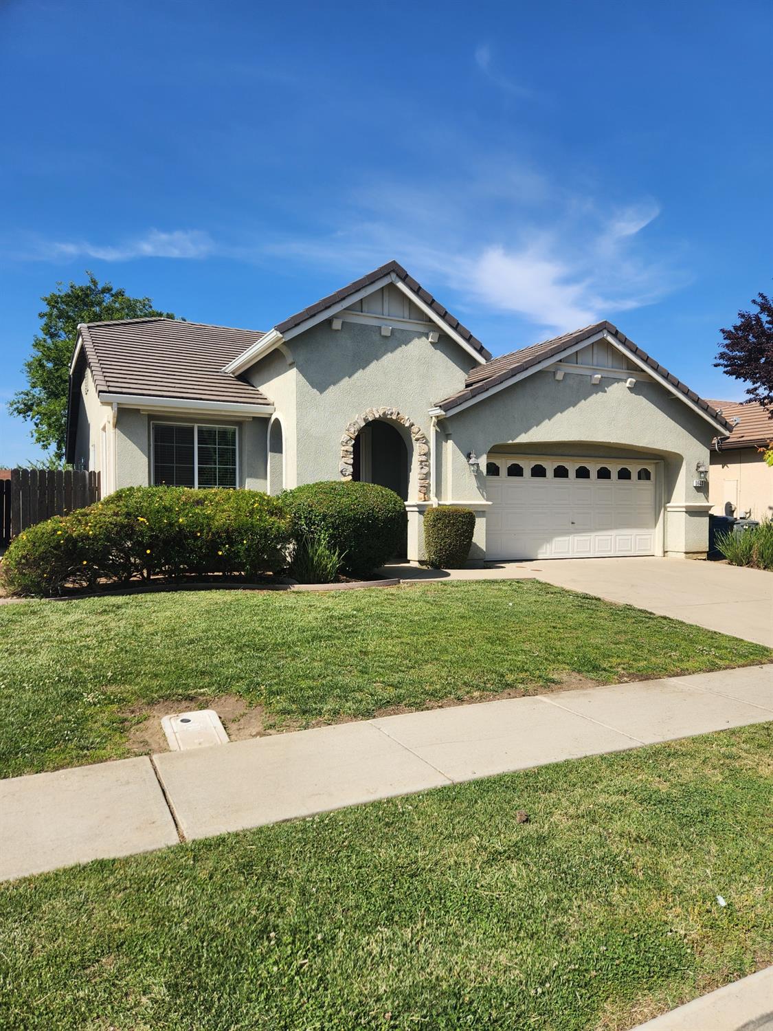 Kim Way, Yuba City, California image 2