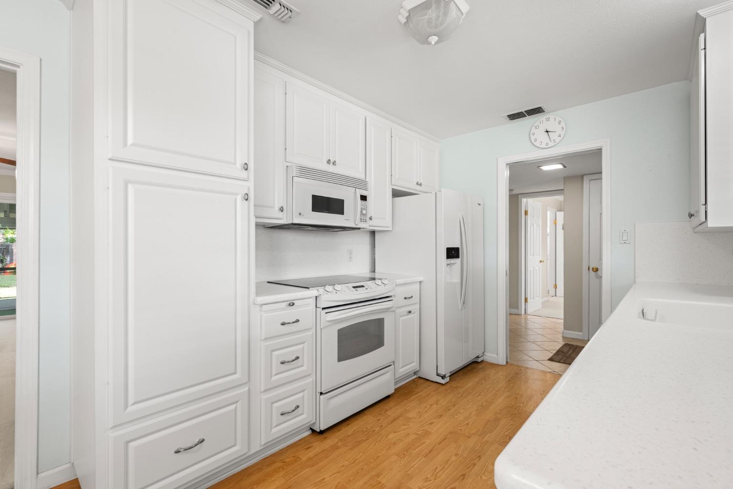 Benny Way, Rancho Cordova, California image 15