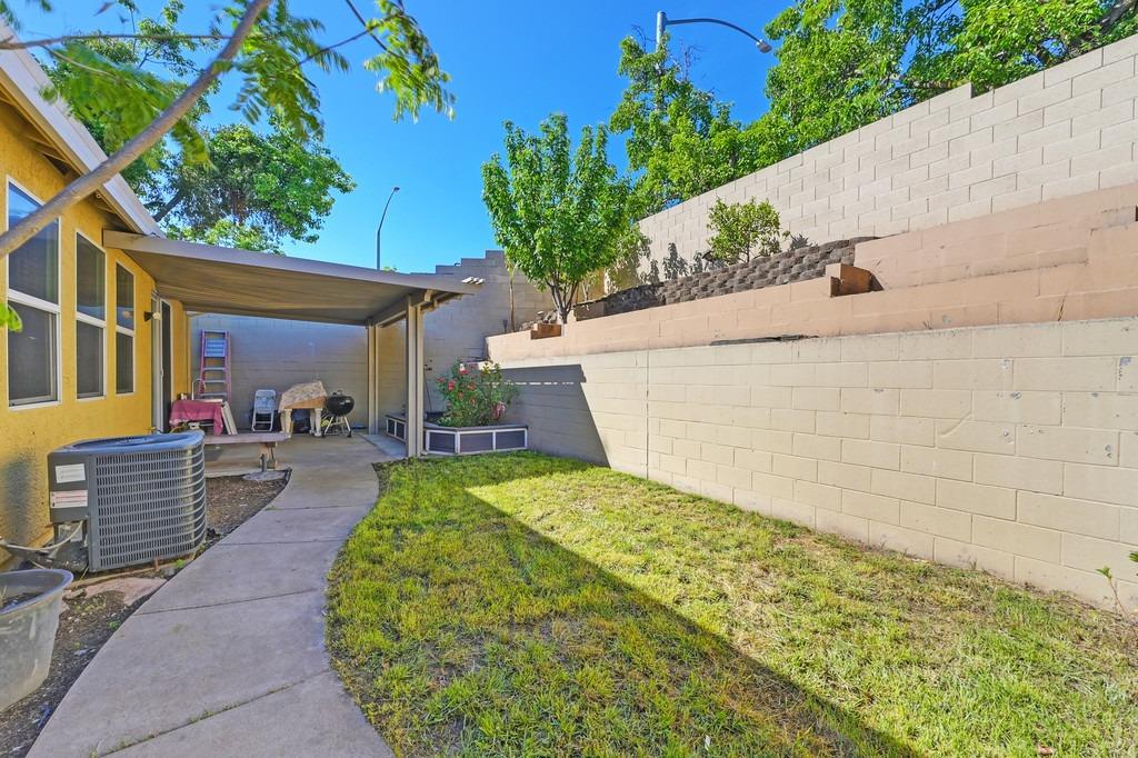 Detail Gallery Image 62 of 64 For 7805 Megan Ann Ct, Antelope,  CA 95843 - 2 Beds | 2 Baths
